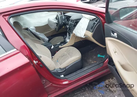 2013 Hyundai Sonata Gls z USA, uszkodzony, nr VIN 5NPEB4AC7DH609918